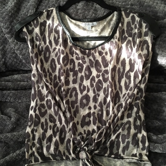 Cheetah print blouse - Picture 2 of 3